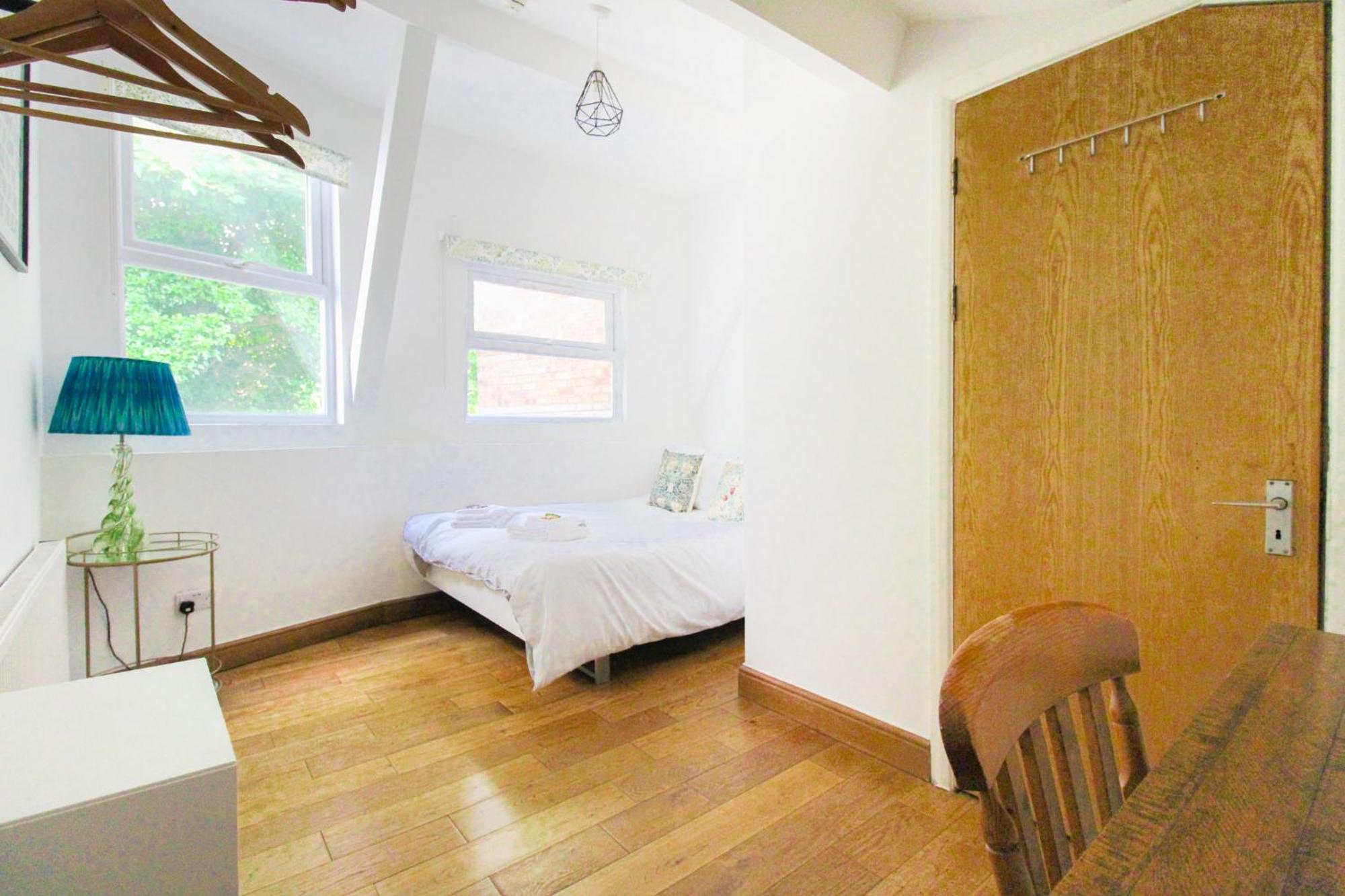 לונדון Two Bedroom In Islington מראה חיצוני תמונה