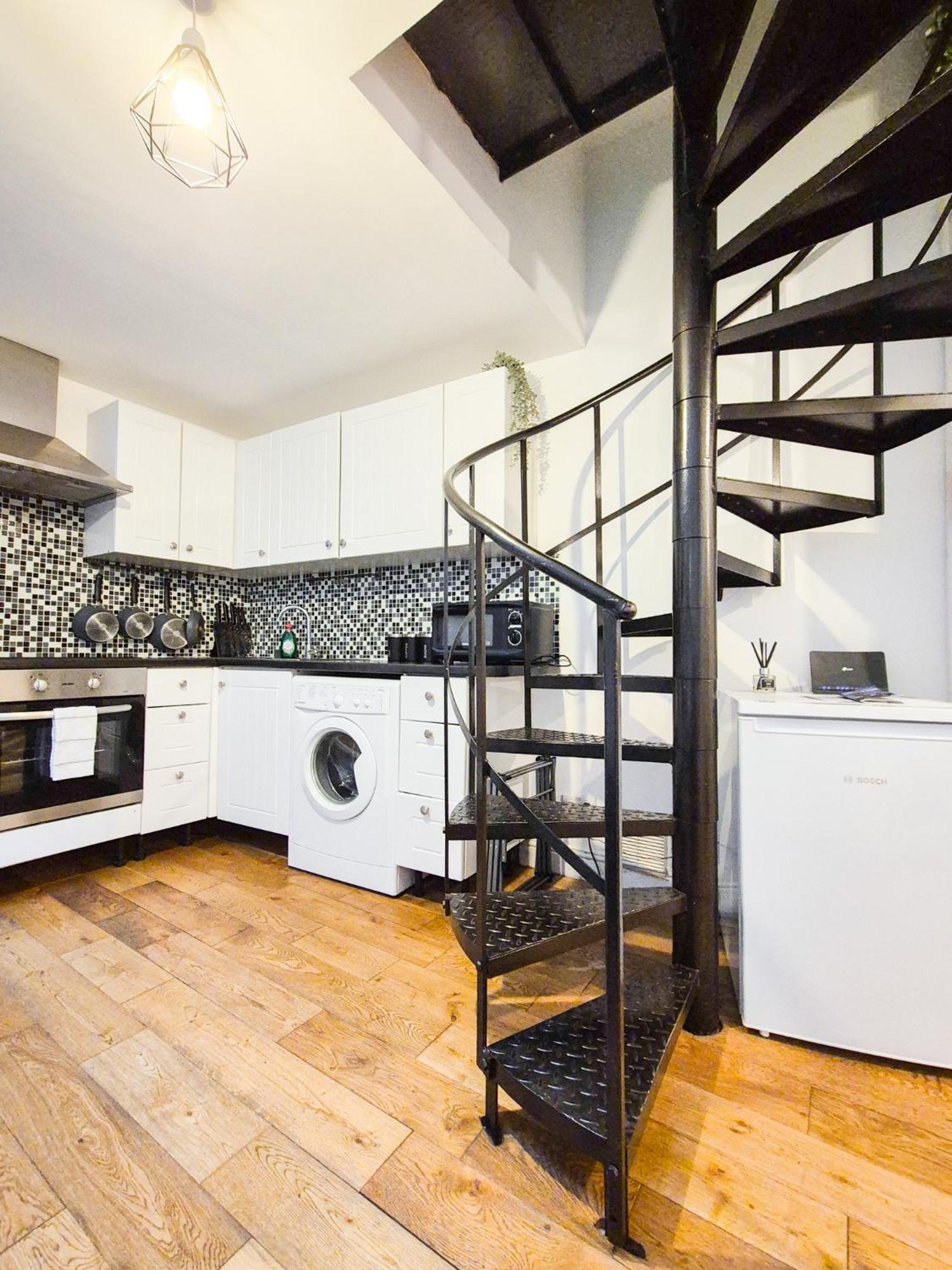 לונדון Two Bedroom In Islington מראה חיצוני תמונה